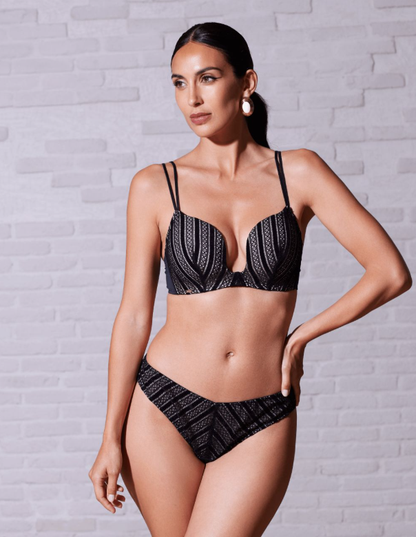 Sujetador Push Up AVA con copas BCD