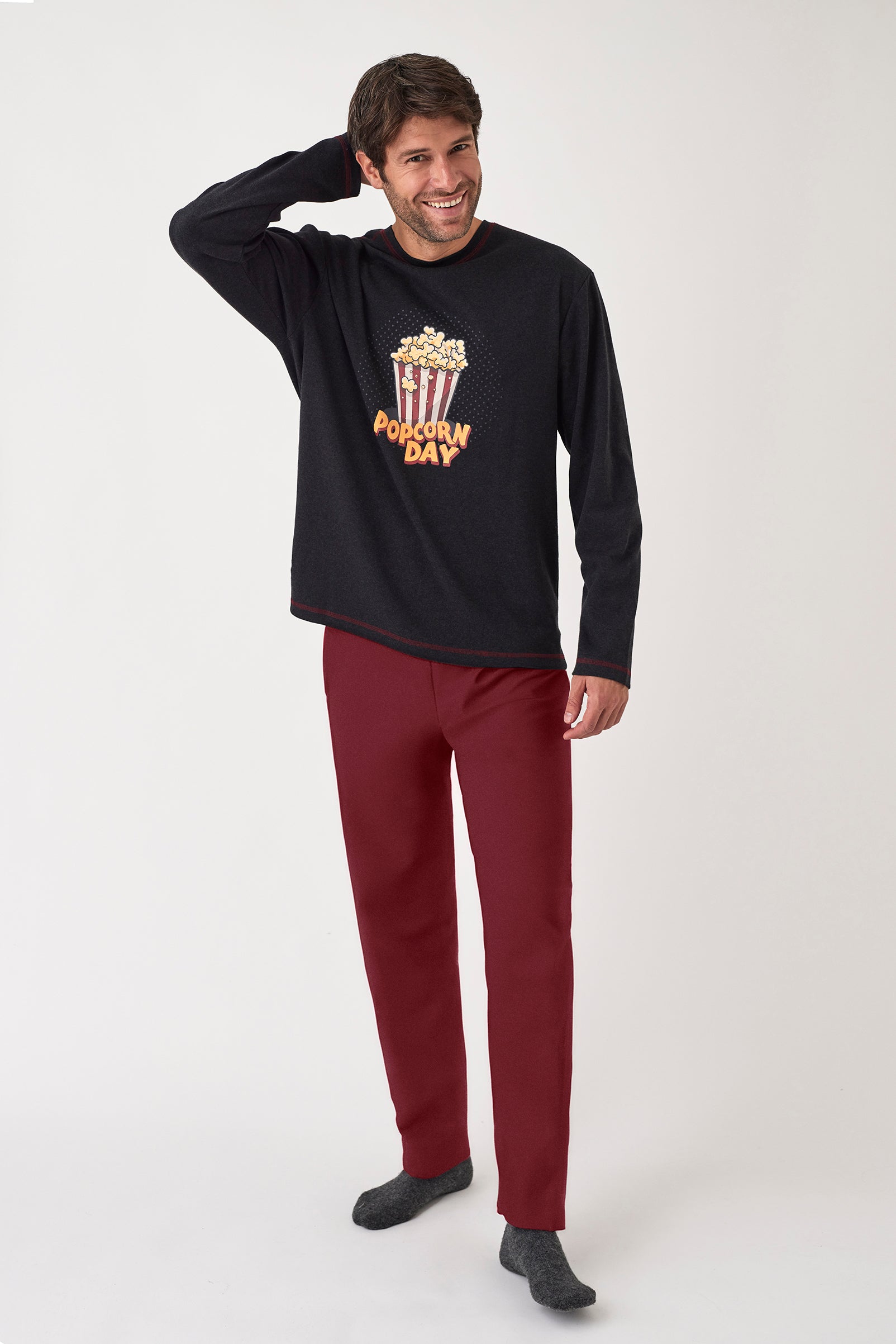 Pijama pantalón largo camiseta manga larga H34582