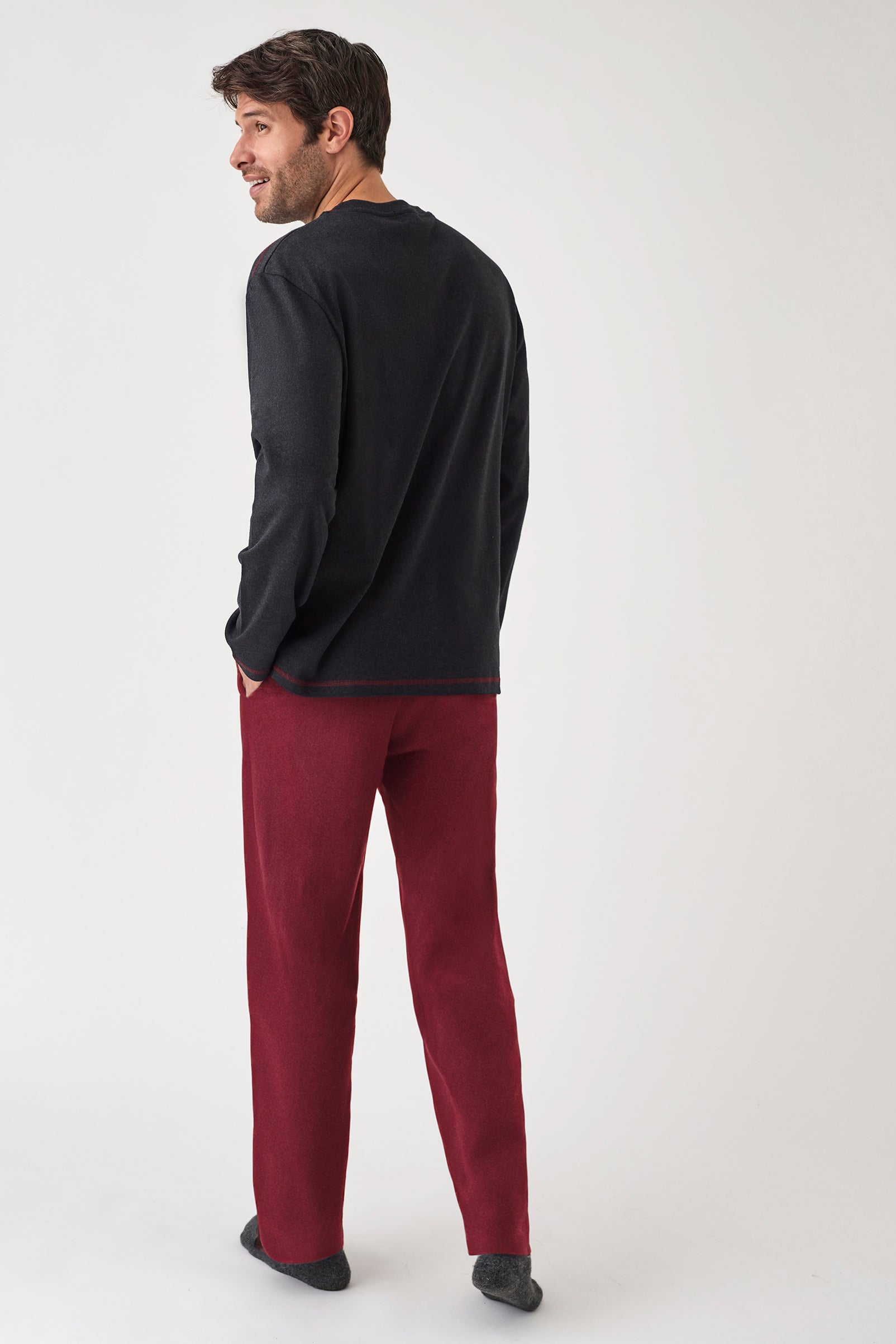 Pijama pantalón largo camiseta manga larga H34582