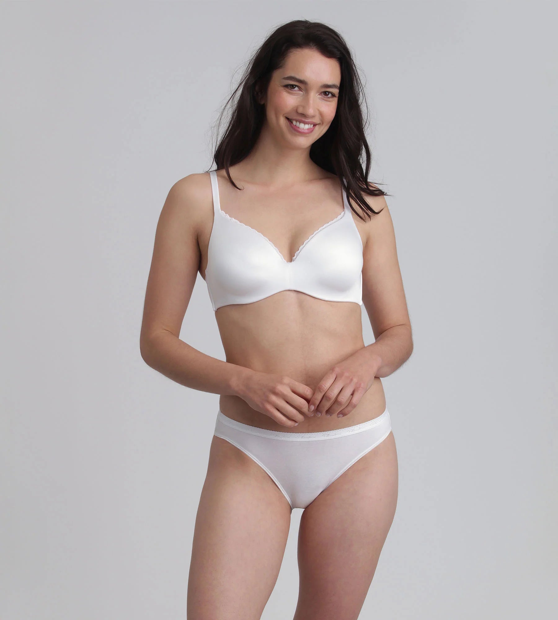 Sujetador con aros extraíbles