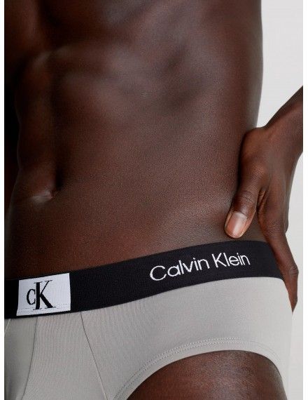 Pack 3 Slips Microfibra Hip Brief NB3531A