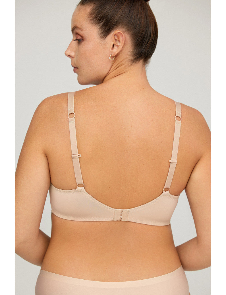 SUJETADOR FORRADO CON AROS REALIZADO EN MICROFIBRA COMBINADA CON ENCAJE Y TULW1891